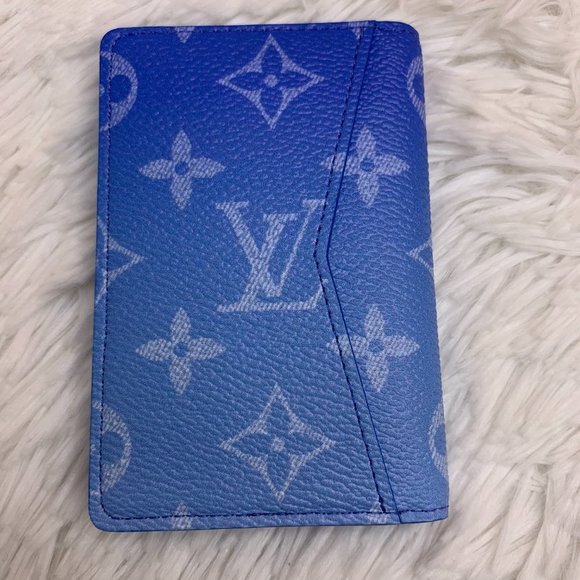 ❌SOLD❌ Louis Vuitton Clouds Pocket Organizer Card Wallet PO Virgil Abloh Blue - Picture 8 of 14